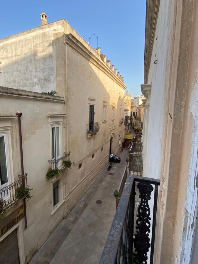 Palazzo Rossi Apartment Lecce Exterior photo