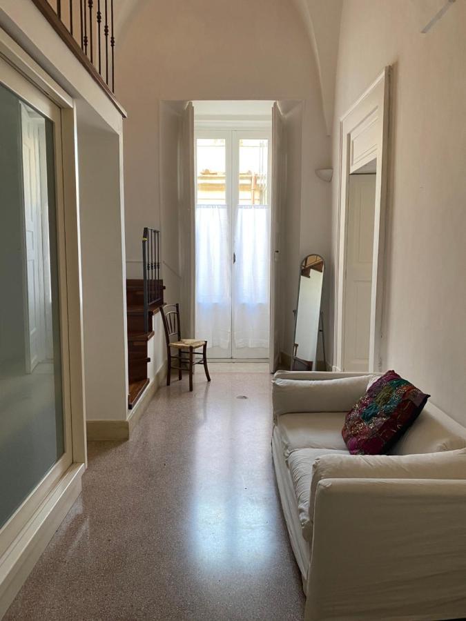 Palazzo Rossi Apartment Lecce Exterior photo